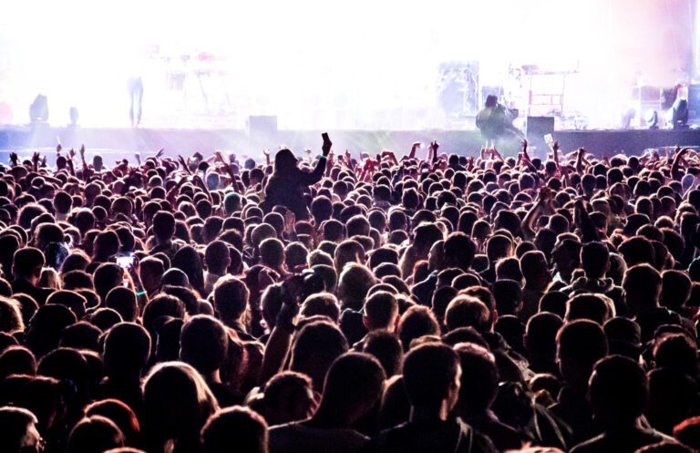 multitud